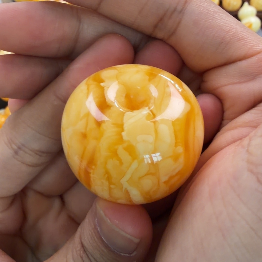 琥珀未镶嵌珠宝奇石25g