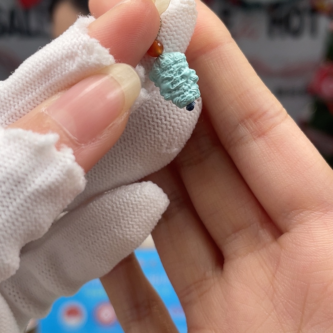 绿松石未镶嵌挂件