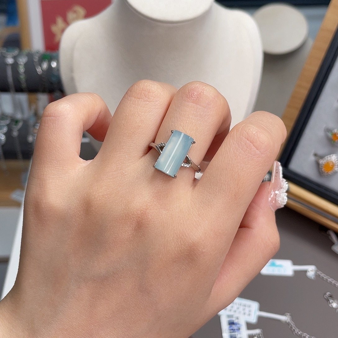 翡翠戒指银S925镶嵌