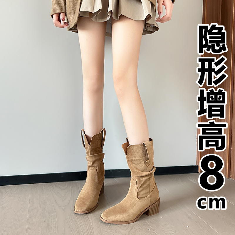 百搭时尚秋季靴女2025春秋新款尖头粗跟褶皱堆堆短筒马丁靴骑士靴