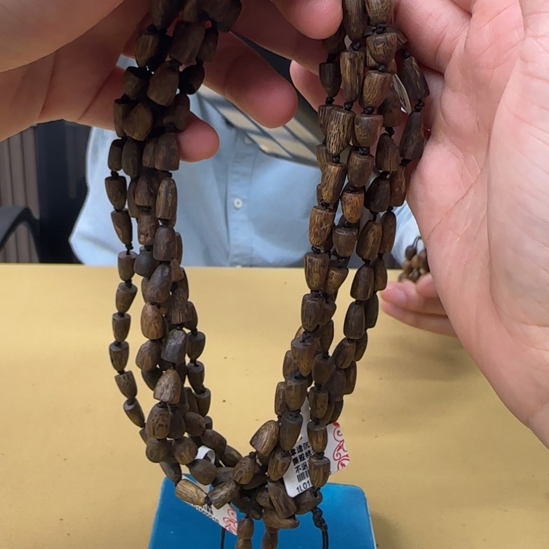 沉香手串绿棋乌身多样性发货1条12克