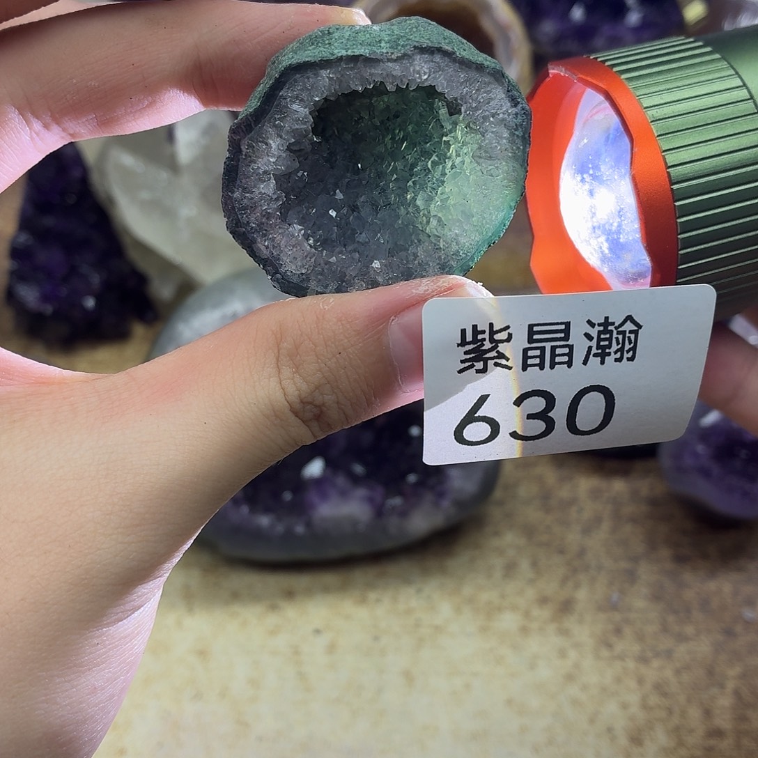 未镶嵌大型摆件（非配饰）水晶