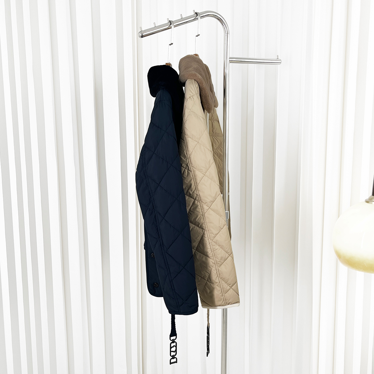 期待很久|巨推荐剪刀家Cggn~轻盈绗缝腰带设计短款羽绒服199