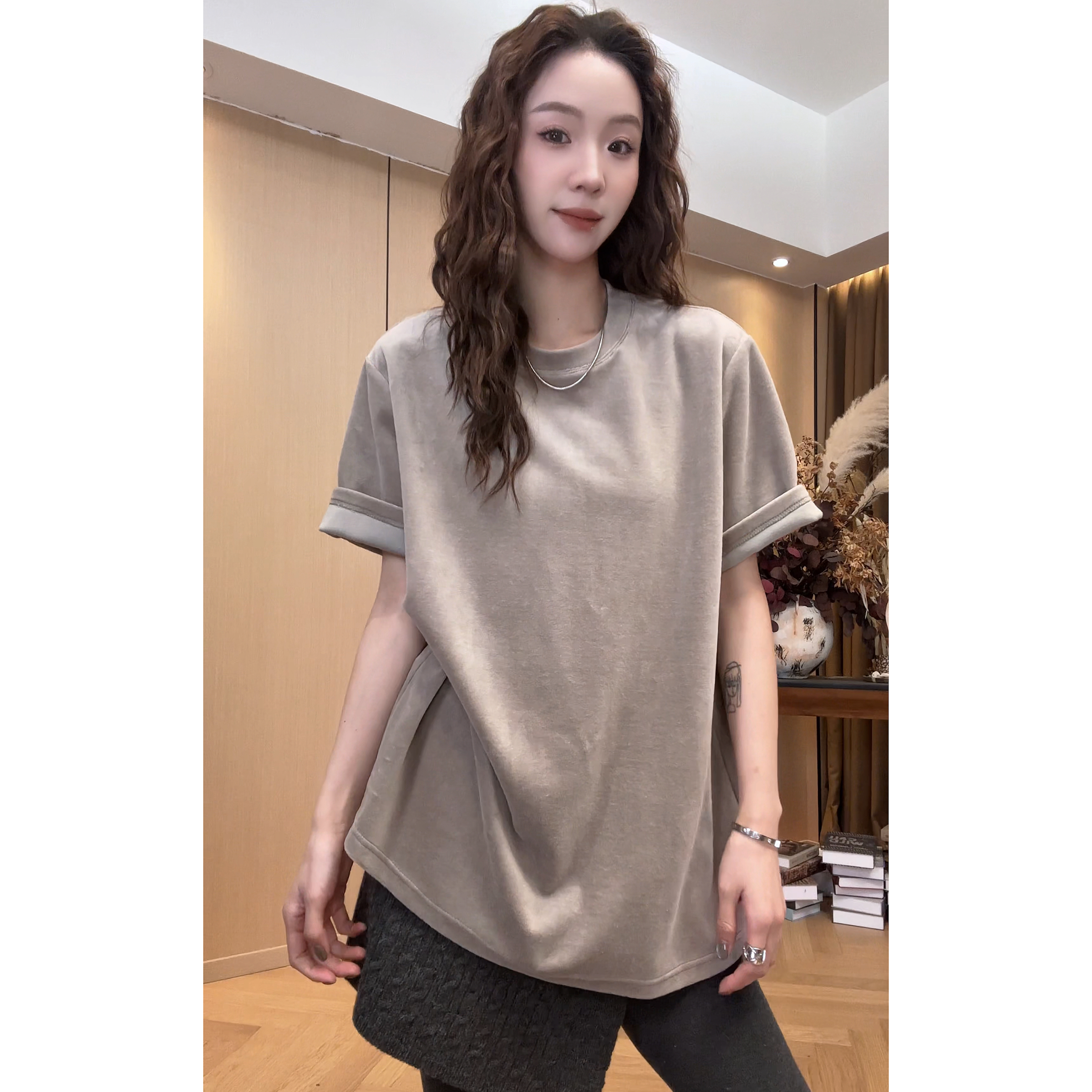 小静静一会【雪尼尔Tee】2025秋冬新款百搭休闲T恤上衣 2512C9066