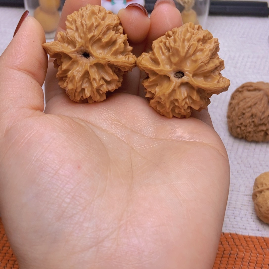 文玩核桃吊坠苹果园40全品