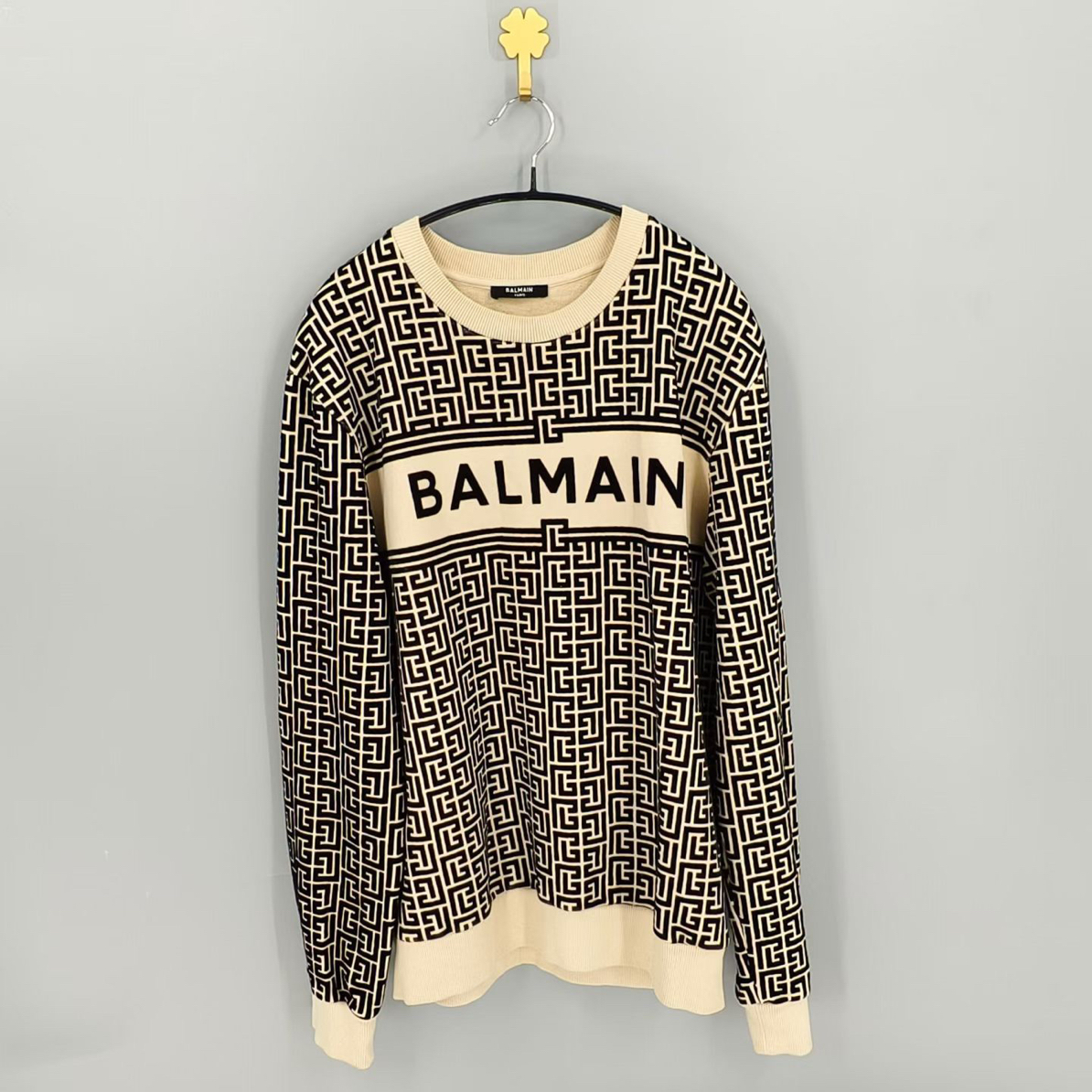 99新 BALMAIN/巴尔曼 字母组合棉质运动时尚休闲毛衣/M码女装秋冬