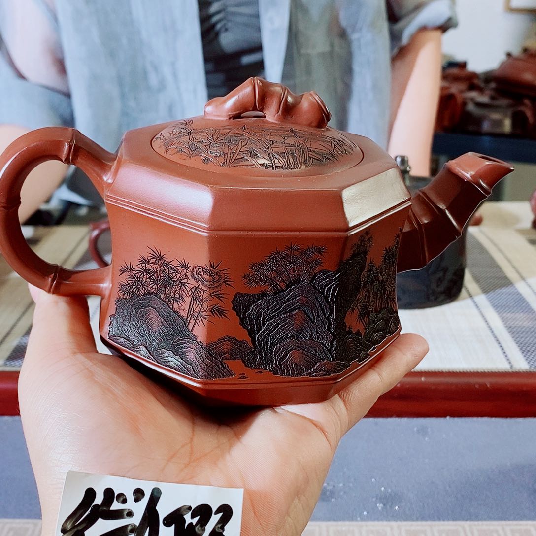 茶壶紫砂宜兴紫砂壶的时候发现