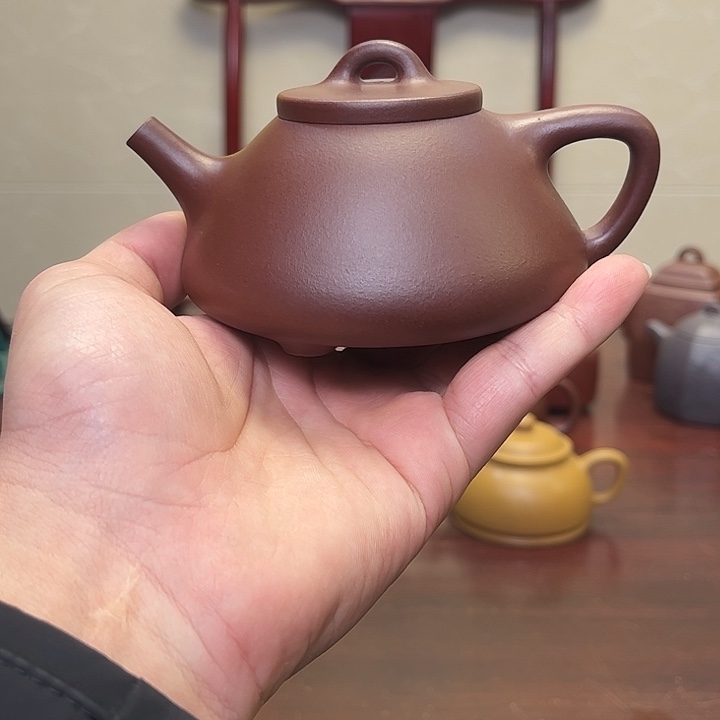 紫砂茶宠〈****乐原矿底槽清子冶石瓢