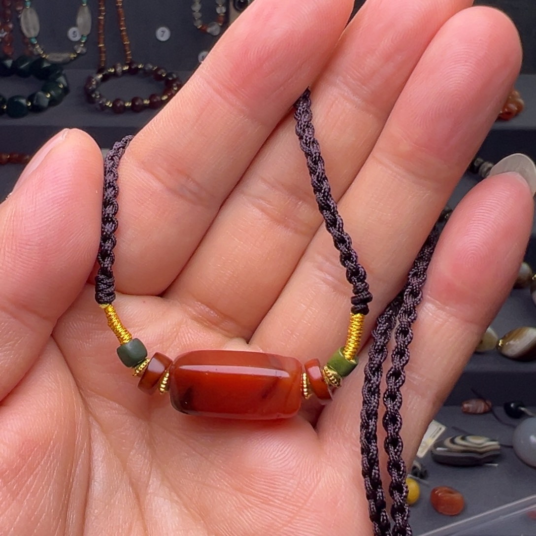 玛瑙/玉髓合金颈饰