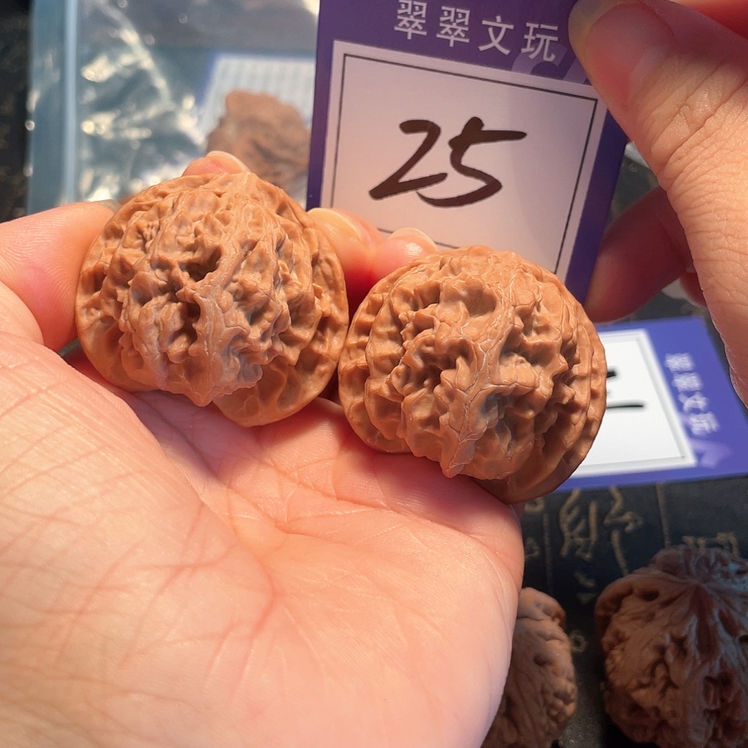 珺***玉把件桃核25号全品苹果园4.1