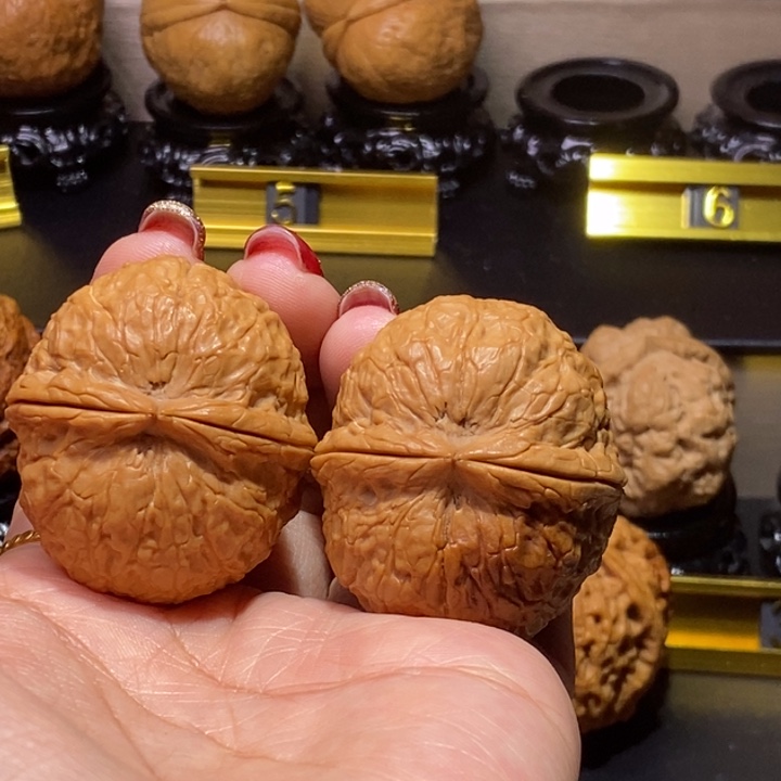 文玩核桃把件至尊元宝41尺