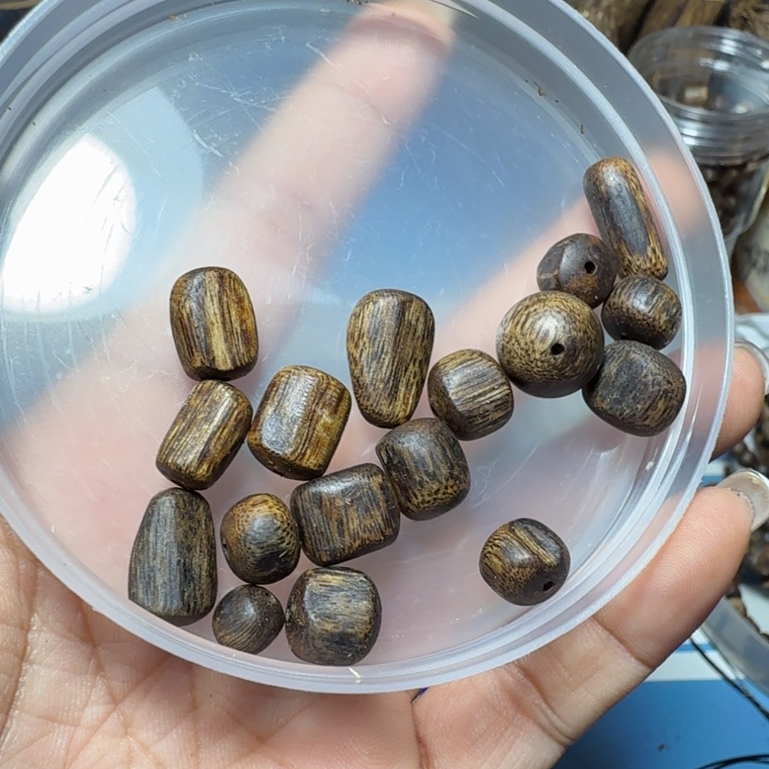 婷***崽散珠散珠散珠2.4克