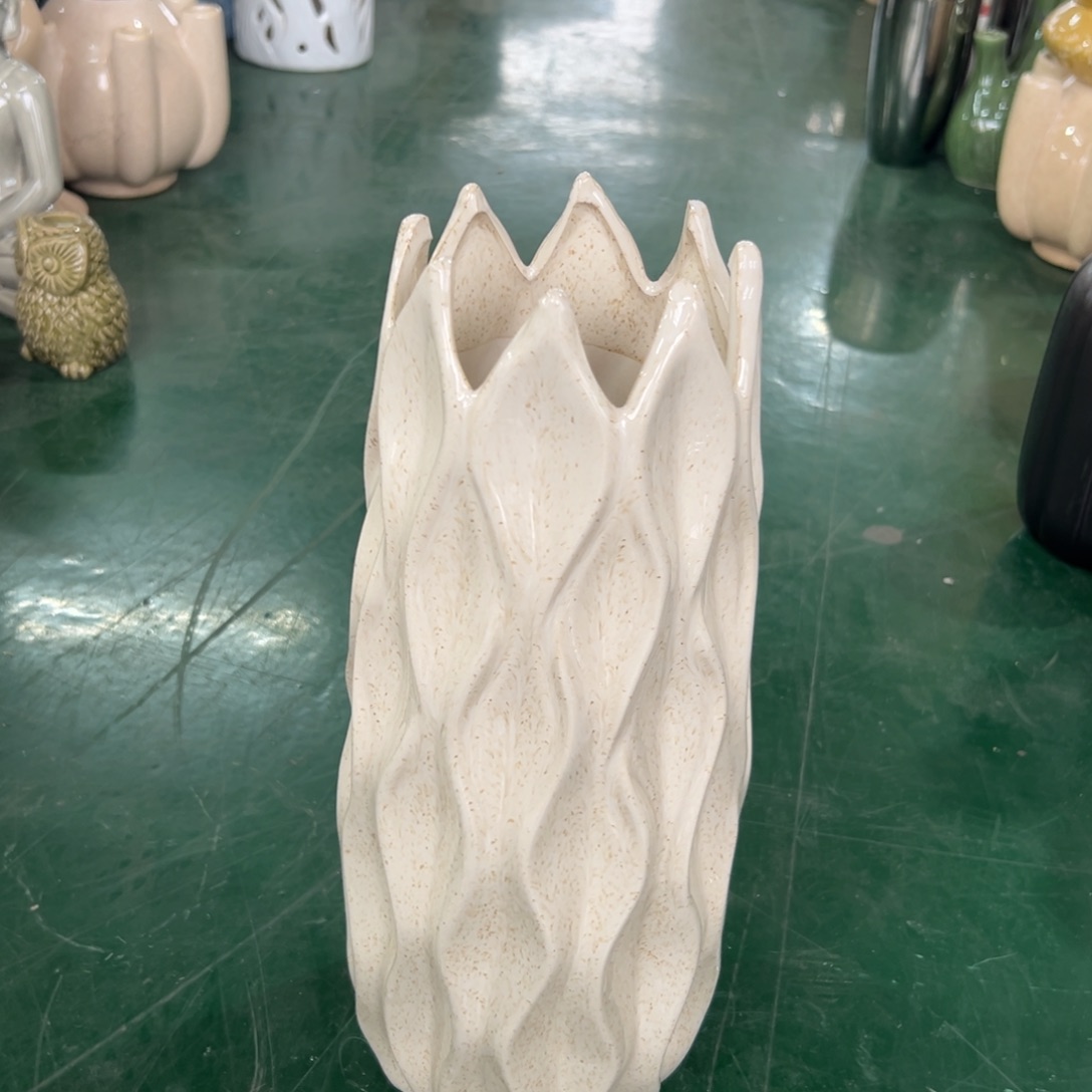 摆件8 号高温陶瓷装饰品（部分微瑕）