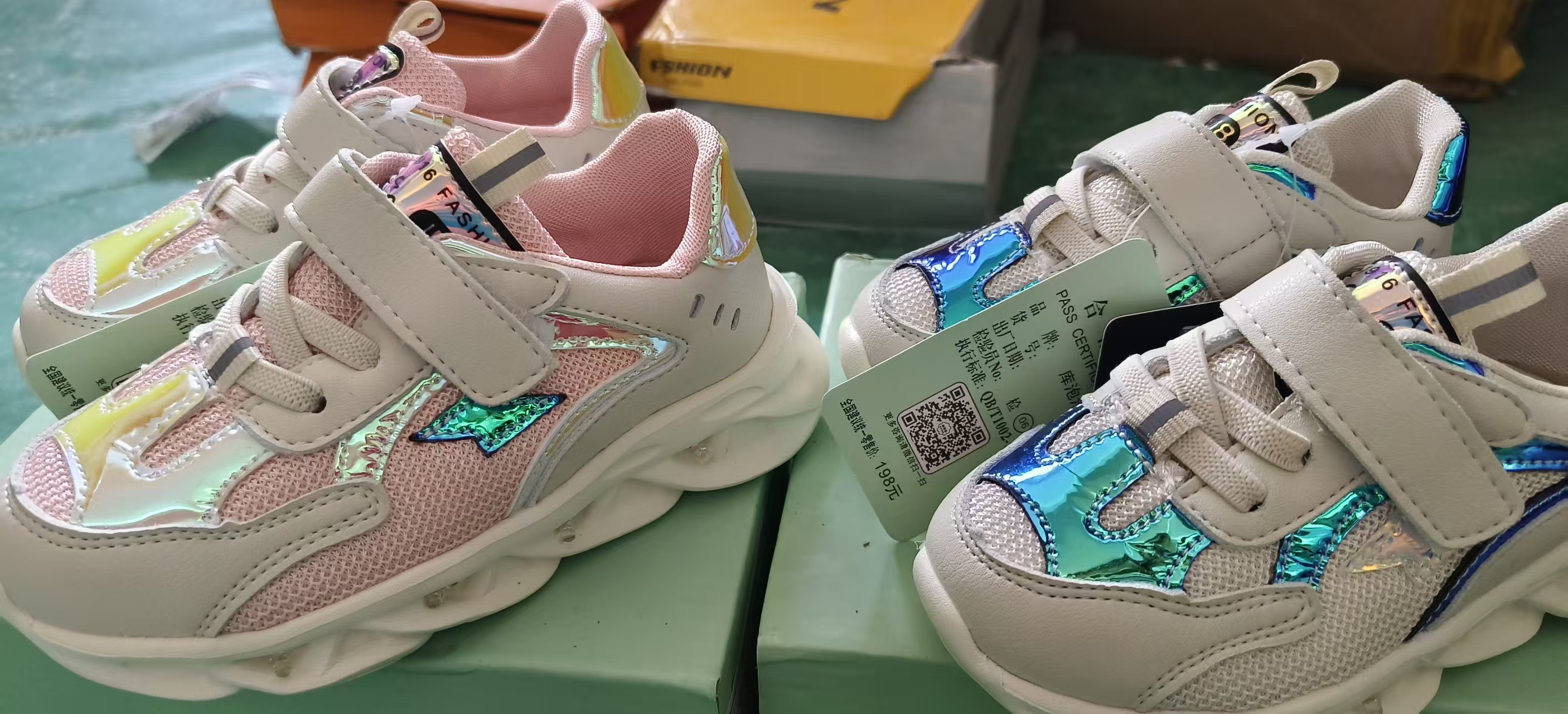 防撞条  K泡泡8158