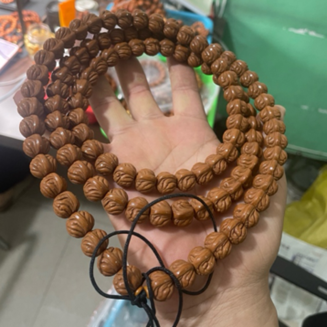秦岭野生龙纹桃核脖挂高油高密天然纹理适合盘玩