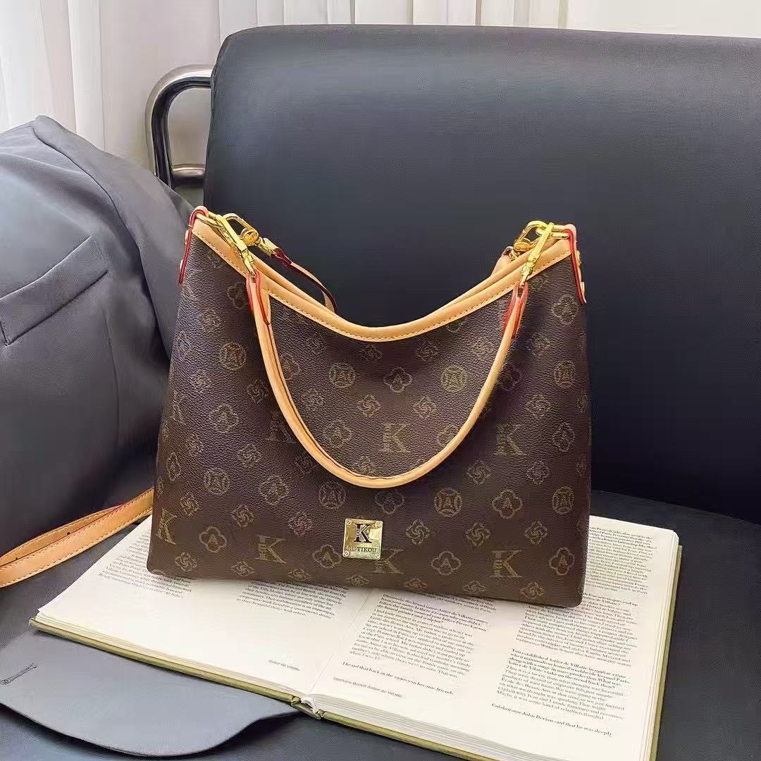 新款轻奢复古时尚潮流女托特包通勤百搭单肩斜跨包