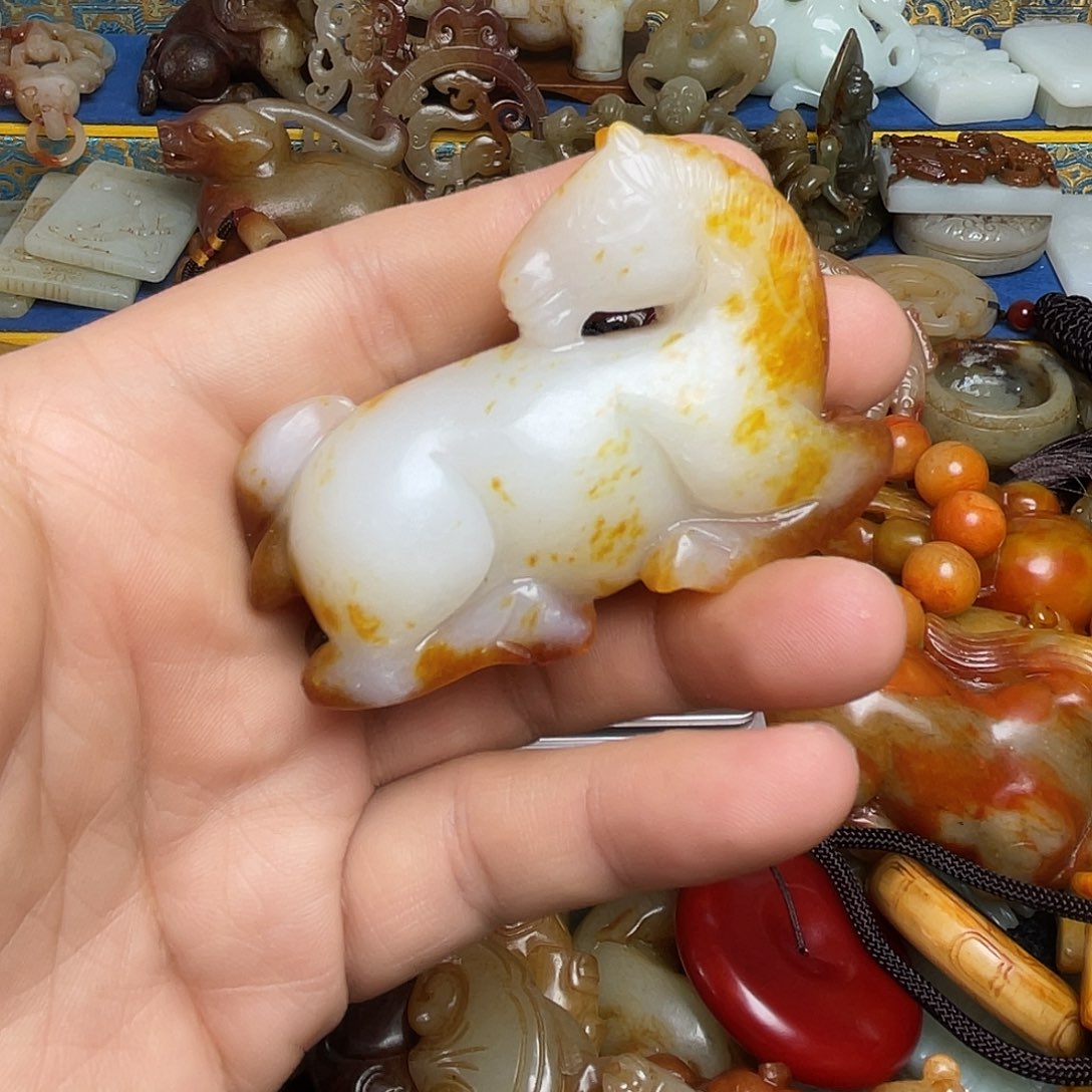 用***5和田玉未镶嵌挂件