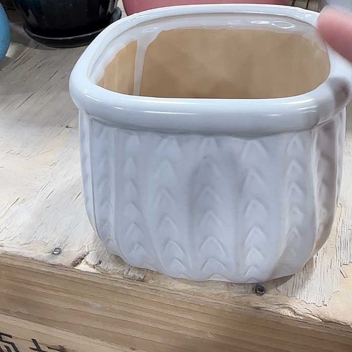 复制有孔！！口径不清楚问客服满9元包邮