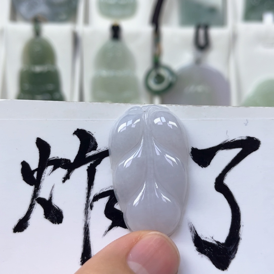 翡翠颈饰未镶嵌缅甸翡翠