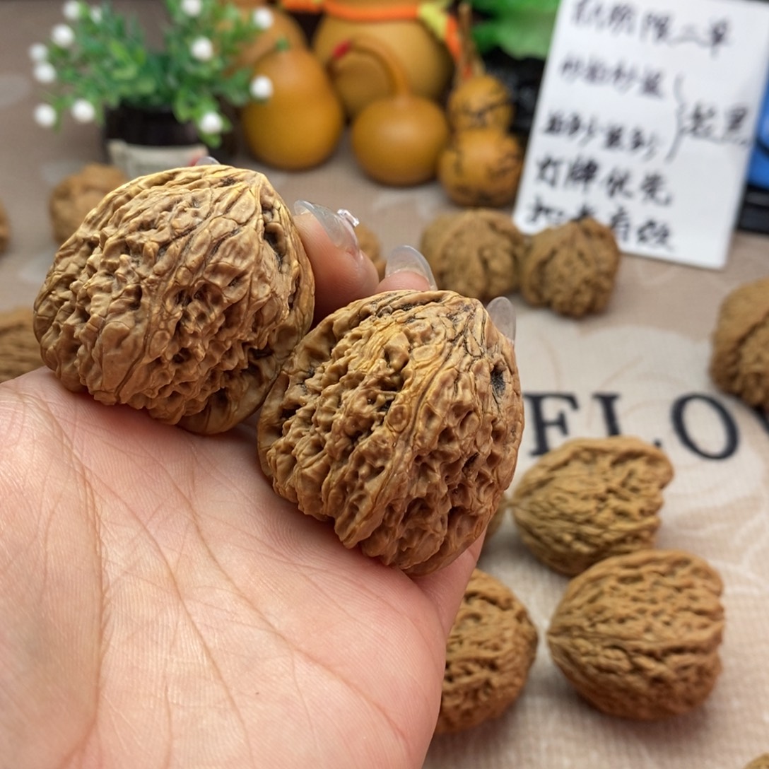 文玩核桃吊坠涿鹿