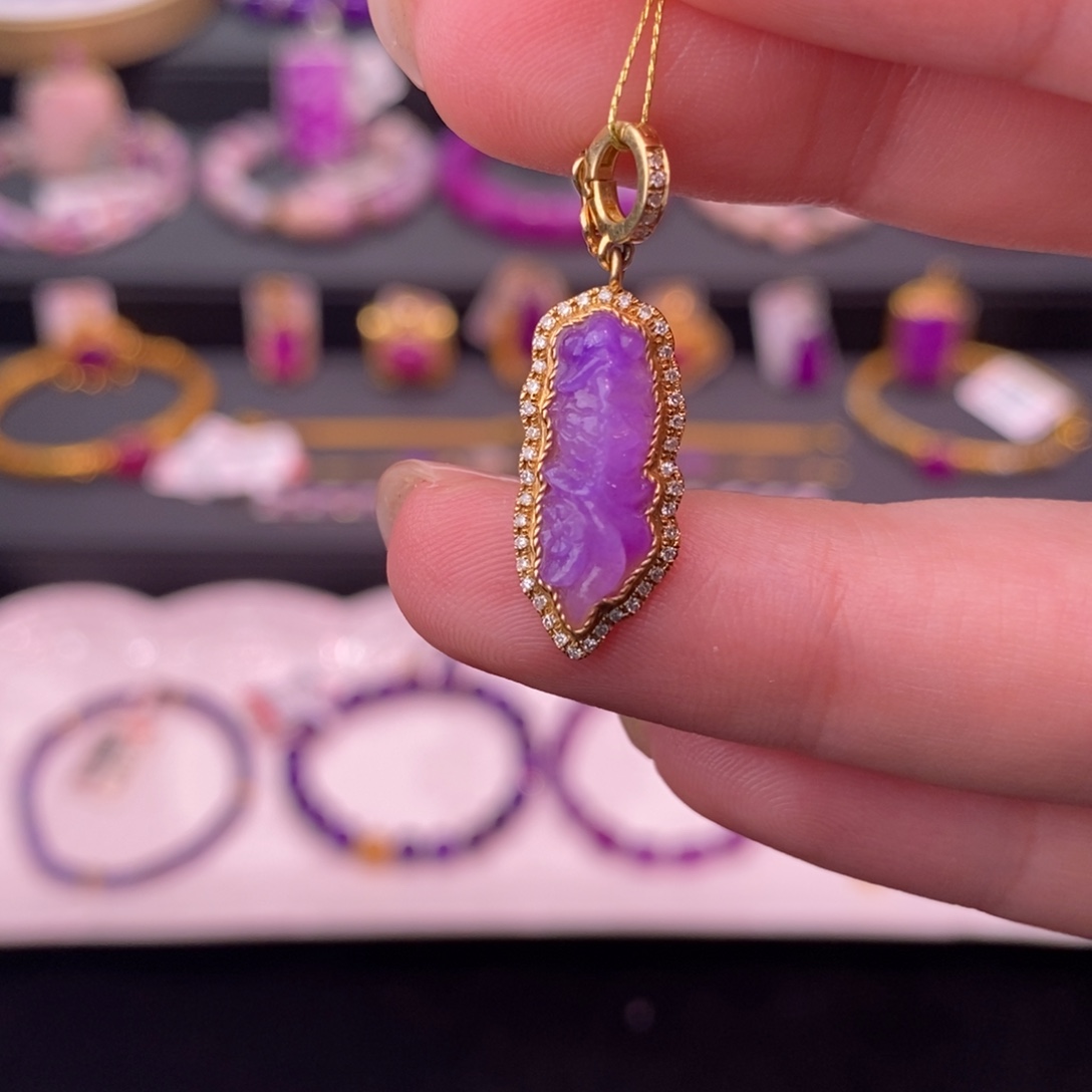 苏纪石（舒俱来）18K金镶嵌吊坠(不含链)