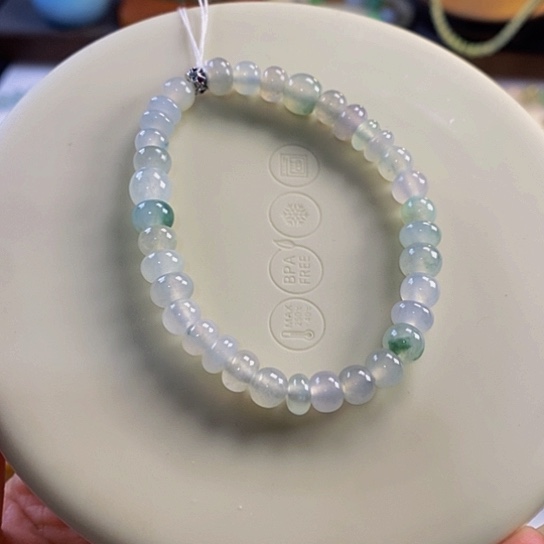 定制翡翠未镶嵌翡翠.