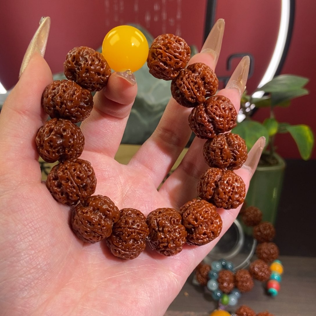 金刚菩提手串520m.        