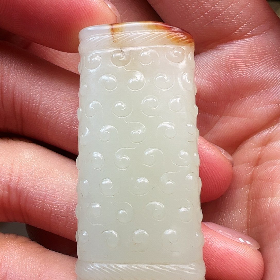 和田玉颈饰未镶嵌刘****部