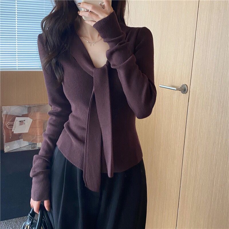 秋冬新款飘带V领长袖打底针织衫女高级氛围感毛衣气质百搭上衣潮