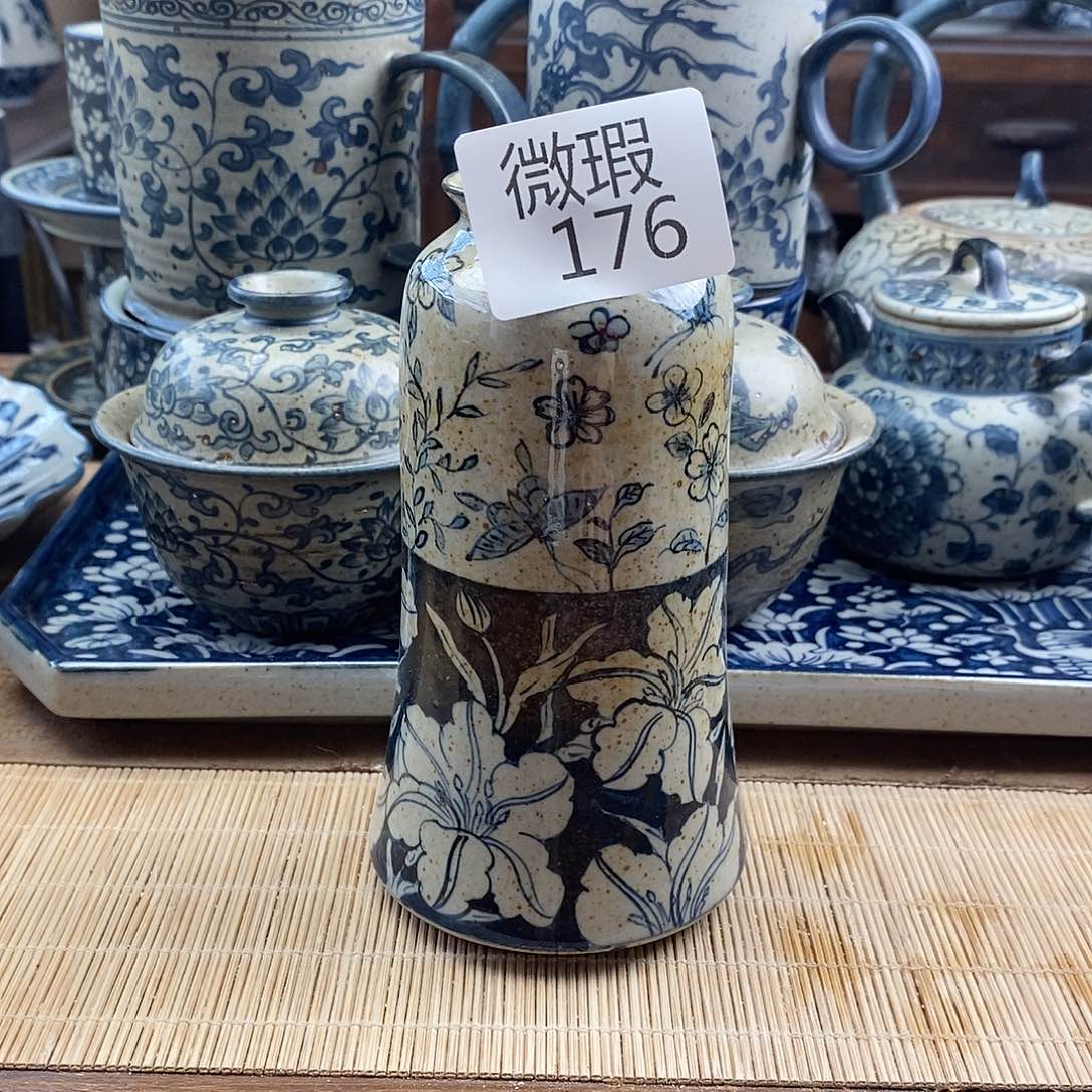 手工手绘青花陶瓷