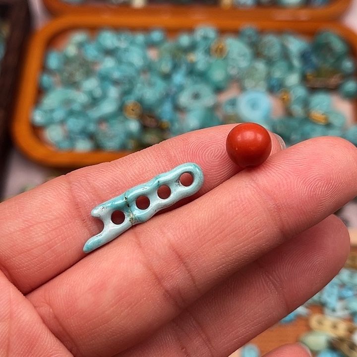 南红玛瑙未镶嵌扣子扣子