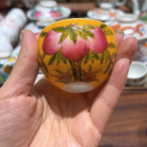 手绘茶杯盖碗壶承陶瓷