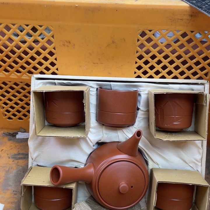 瓷片开播了开播了开播了