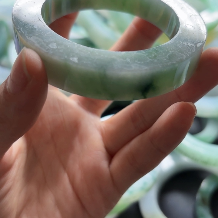 定制翡翠不退不换未镶嵌