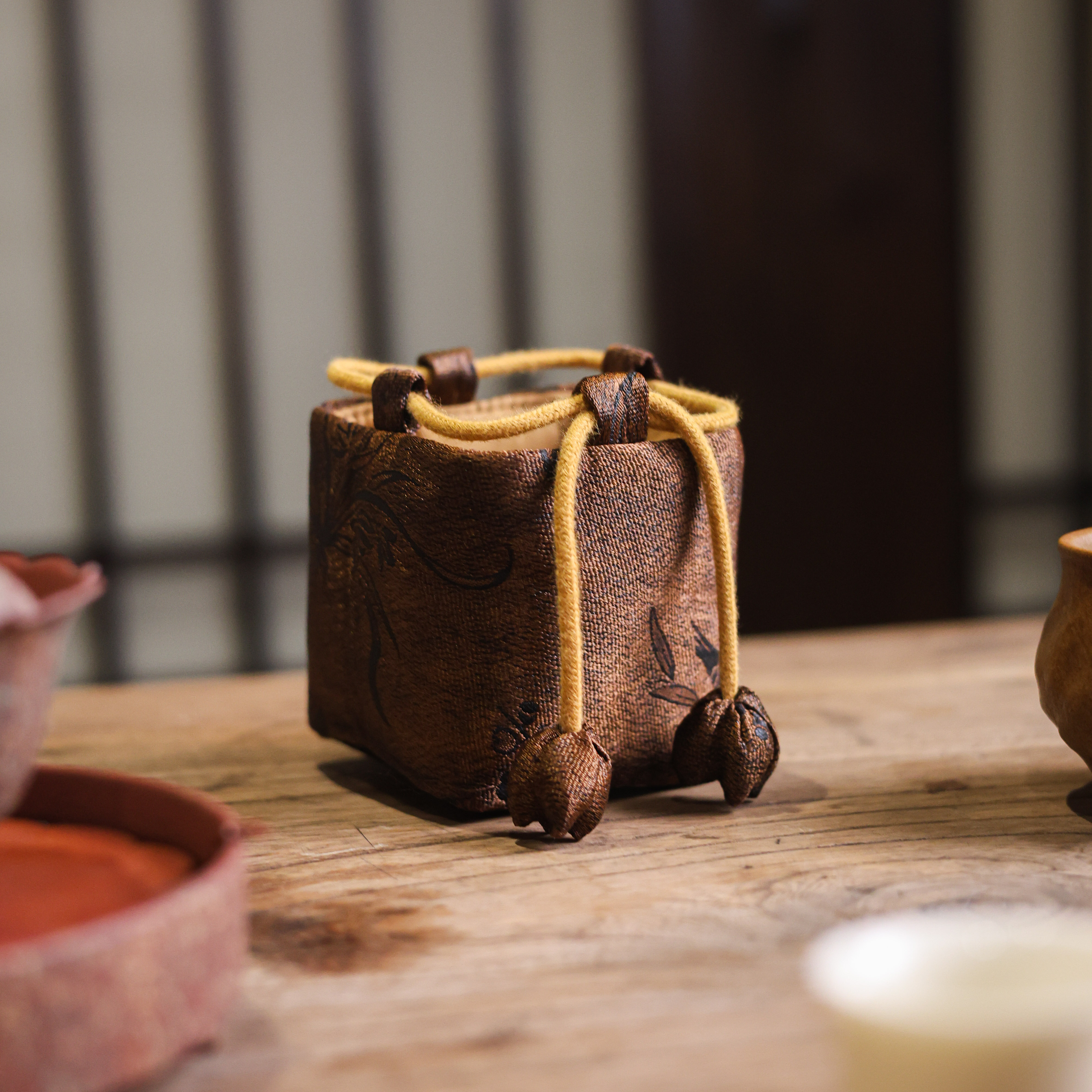 【三山拙垆】<梅兰竹菊>香云纱小方口茶道零配