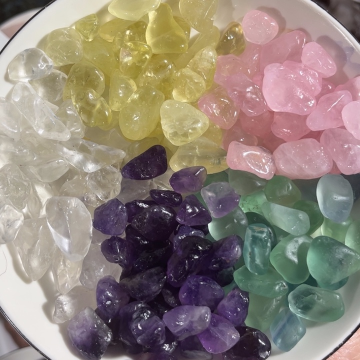 未镶嵌水晶大型摆件（非配饰）