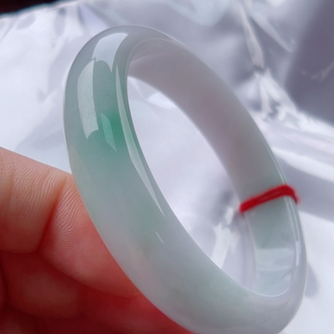 翡翠手镯未镶嵌正58.8