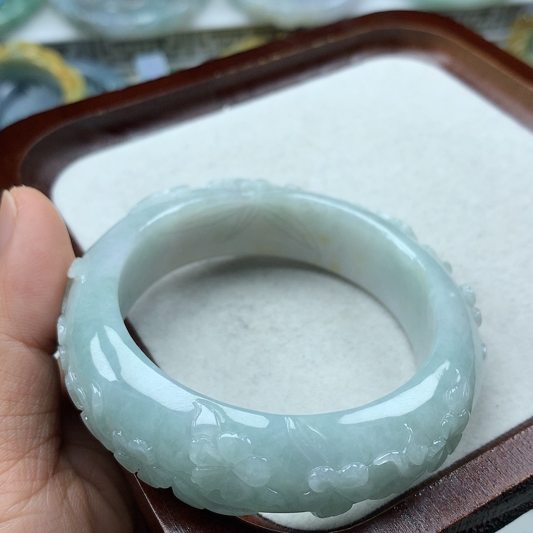 翡翠未镶嵌手镯复古风格54.8