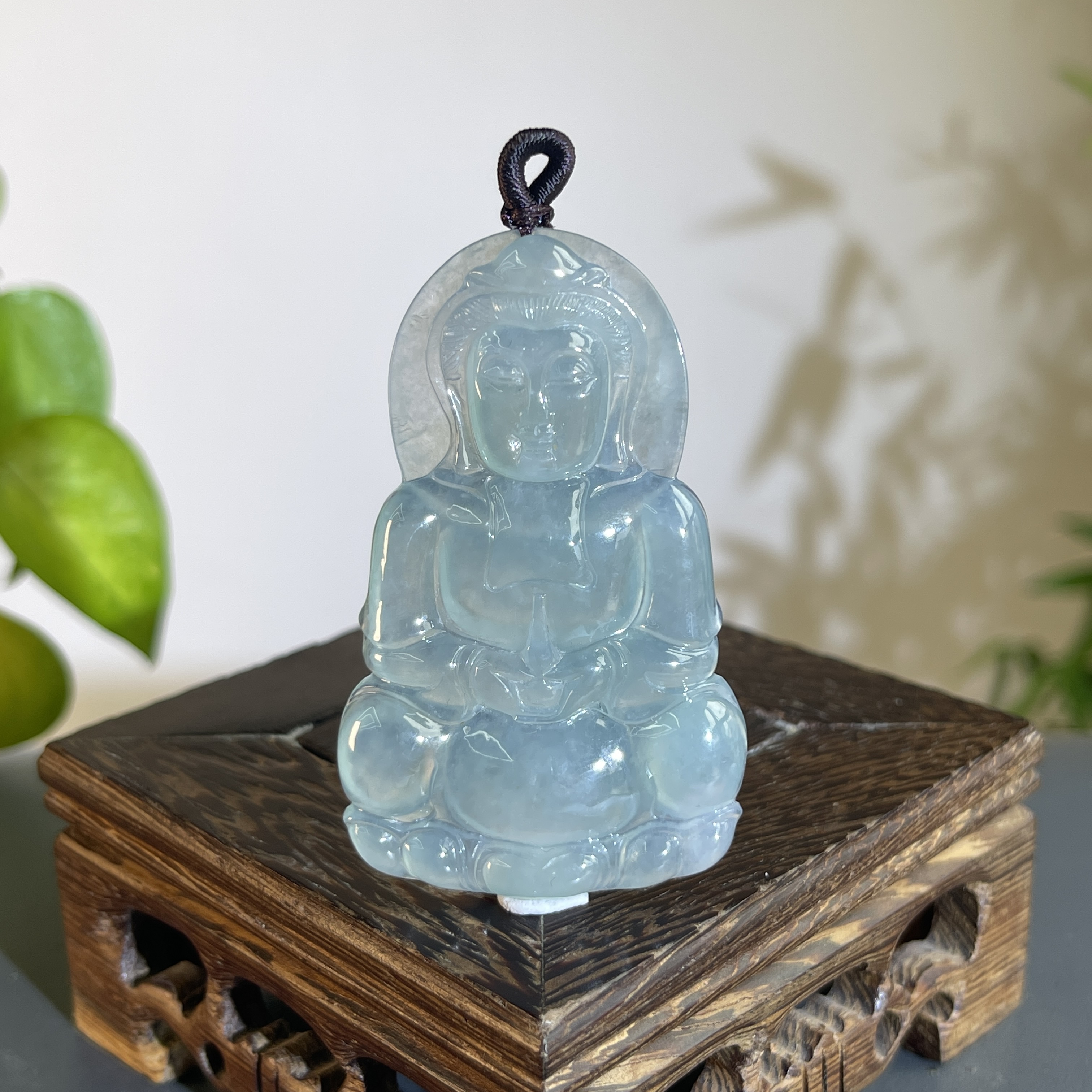 JXB09-158  天然缅甸A货翡翠  正装观音