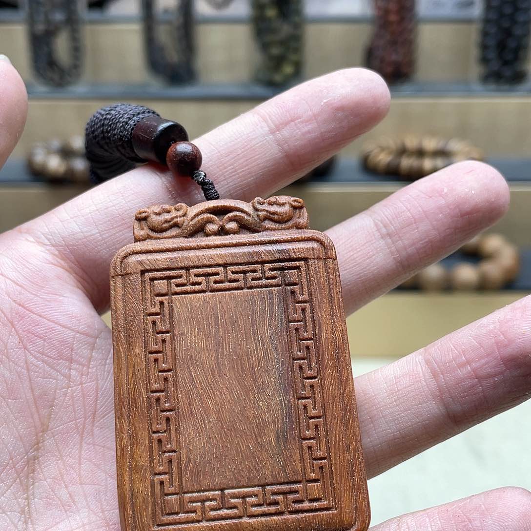 乌木类其他红土吊坠95