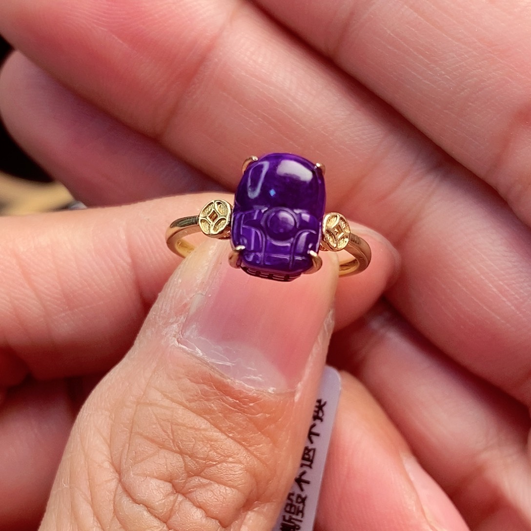 苏纪石（舒俱来）戒指18K金镶嵌