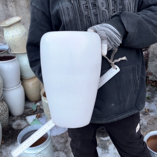 红陶口15高33瑕疵