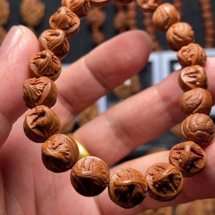 慕*纯手工小龙纹金玉满堂