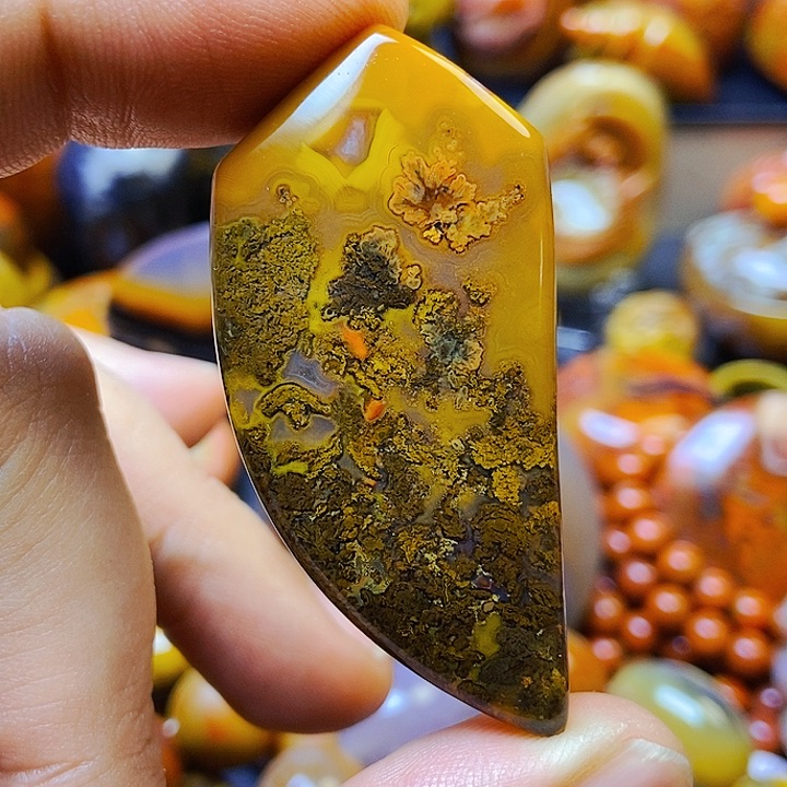 玛瑙/玉髓颈饰未镶嵌