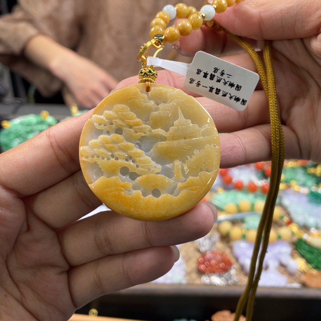 翡翠颈饰未镶嵌代编织