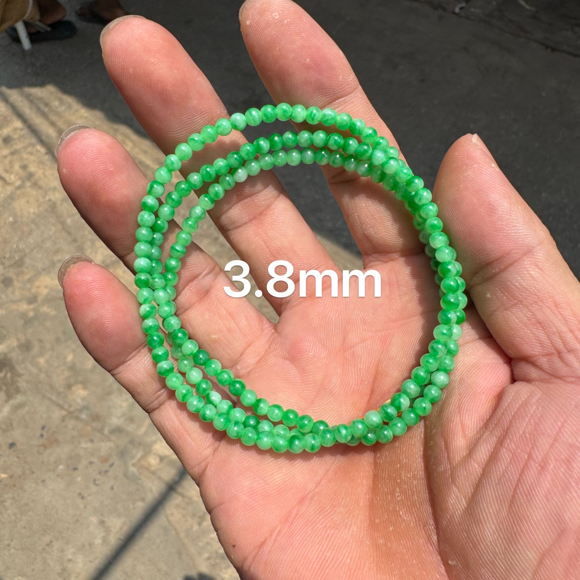 0519(小哪吒在源头)冰种翡翠阳绿珠链尺寸3.8MM干净肉细色阳M200