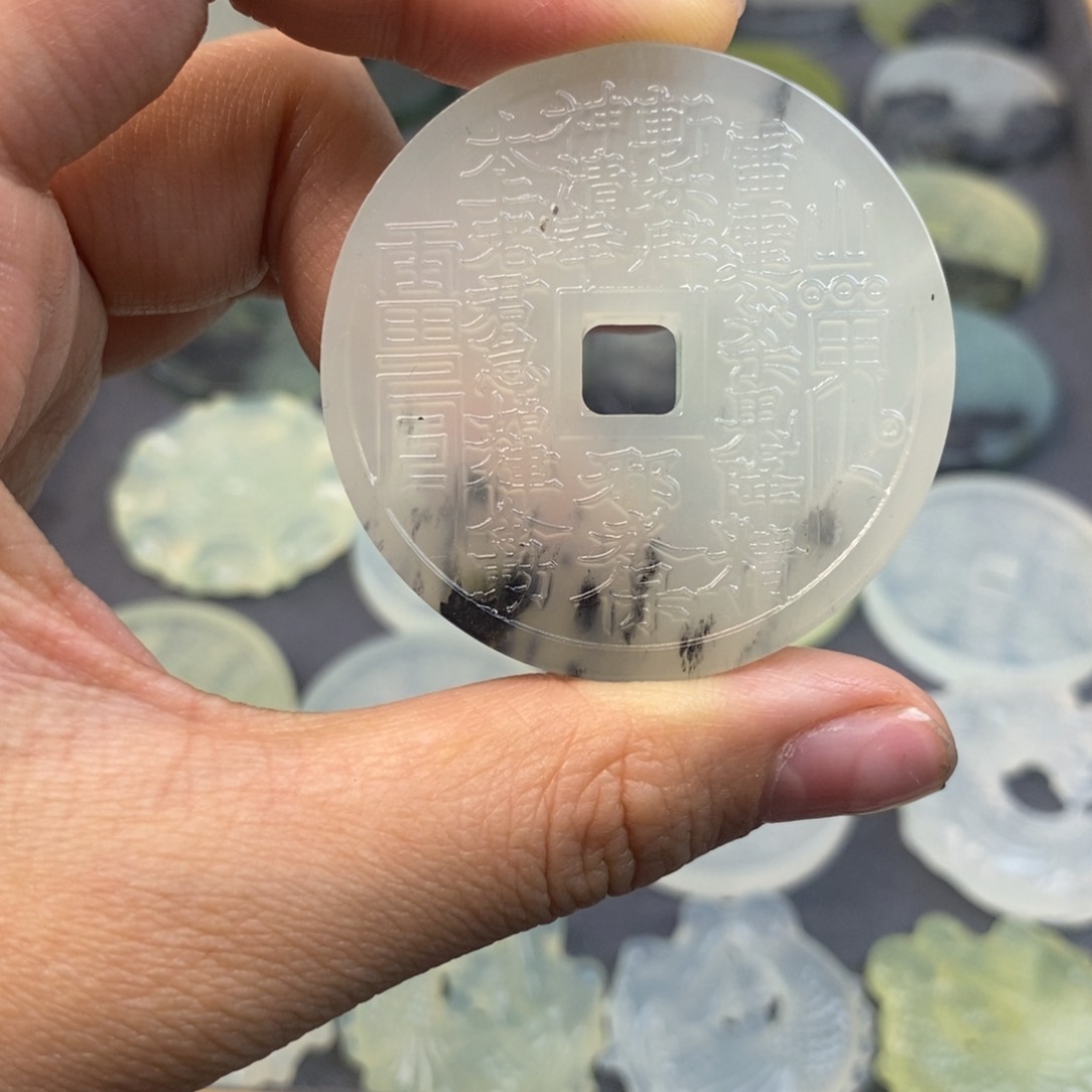 蛇纹石玉颈饰未镶嵌54