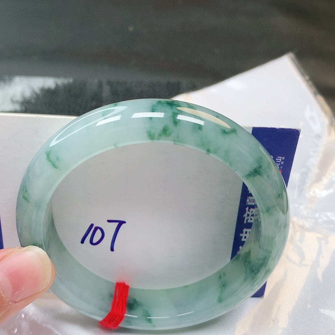 翡翠手镯未镶嵌107号