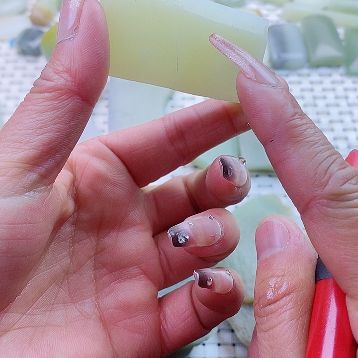 和田玉和田玉黄口未镶嵌大*?