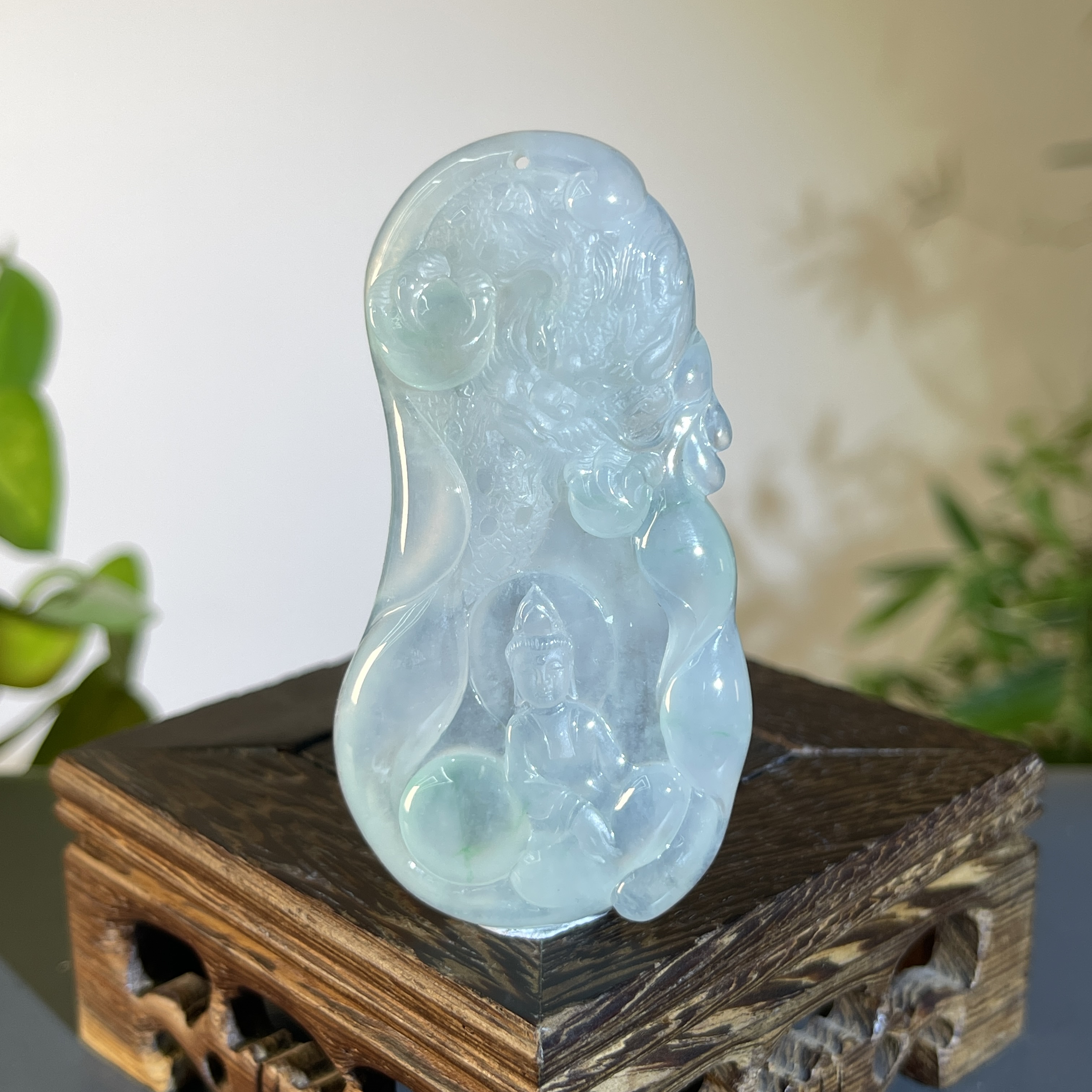 JXW20-169   天然缅甸A货翡翠    神龙护主